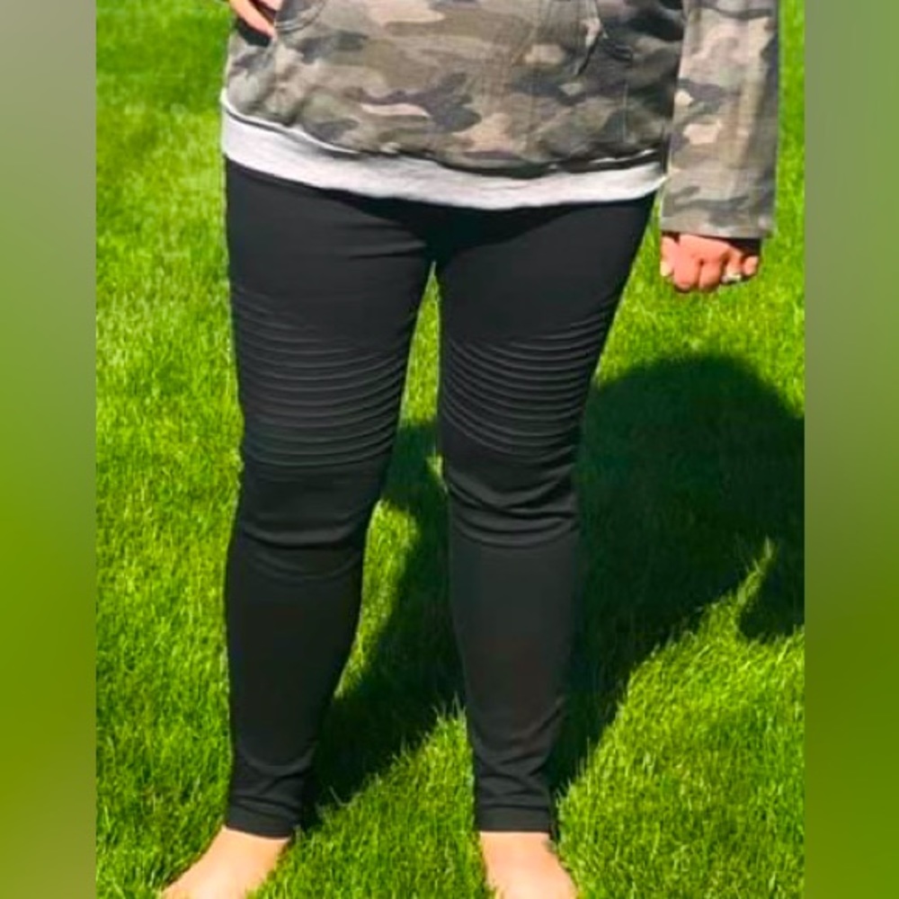 Black Moto leggings with zipper detail